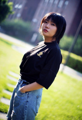 李雪琴